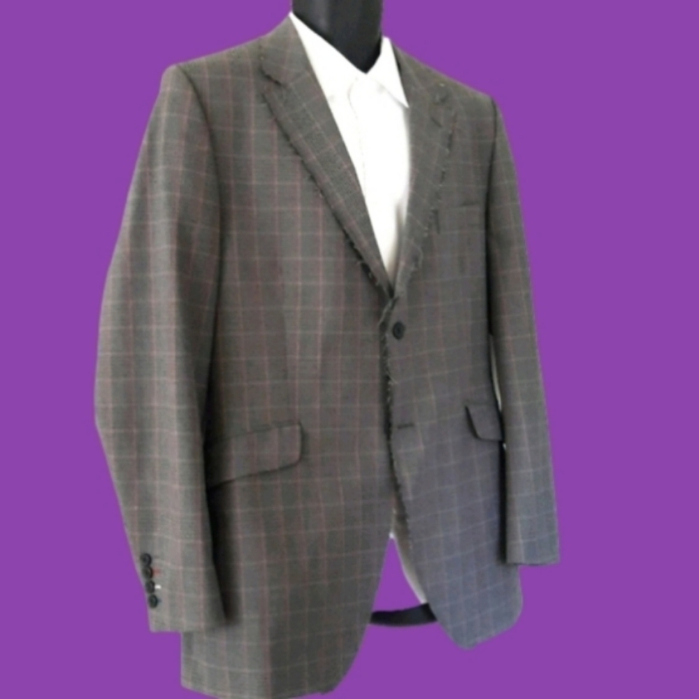 Grey Fitted Plaid Blazer w/ Distinctive Accents, XL - Picture 4 of 9